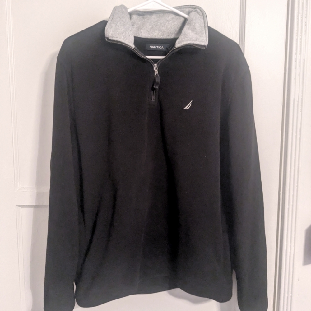 Nautica Vneck zip up